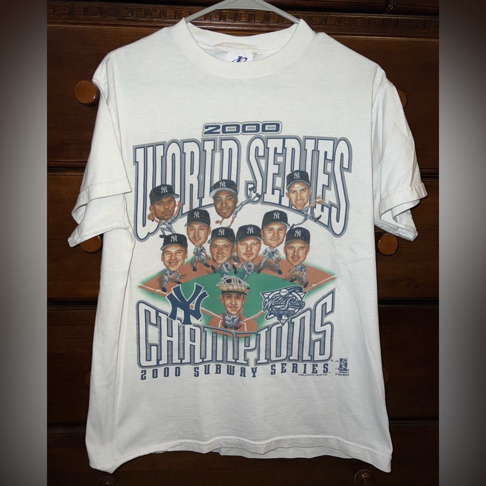 New York Yankees 2000 World Series vintage tee